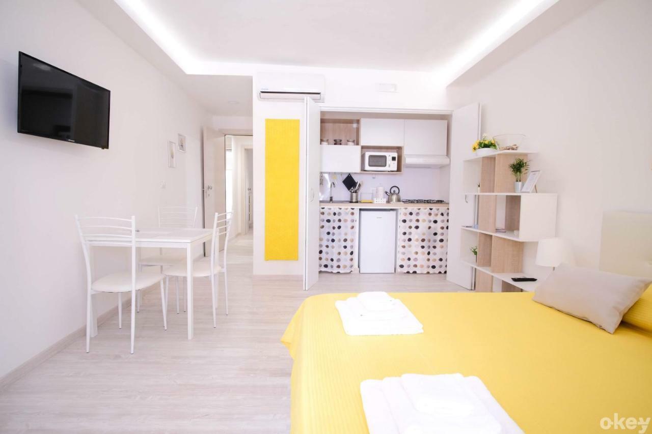 Charme & Chic Studios - Bari Centro Ngoại thất bức ảnh